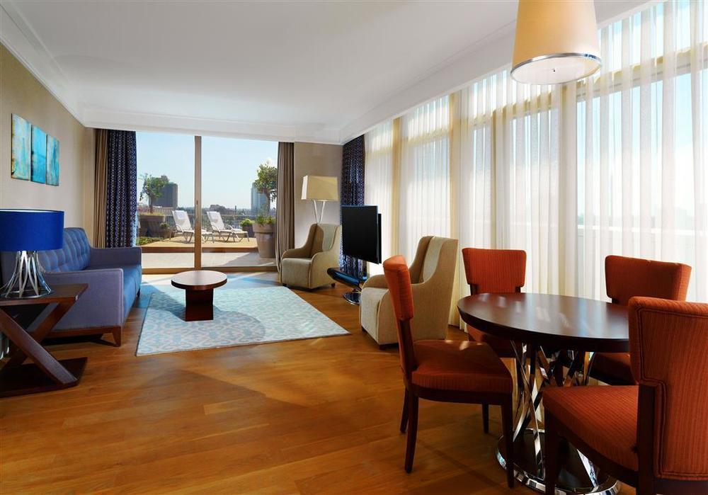 Sheraton Grand Adana Rom bilde
