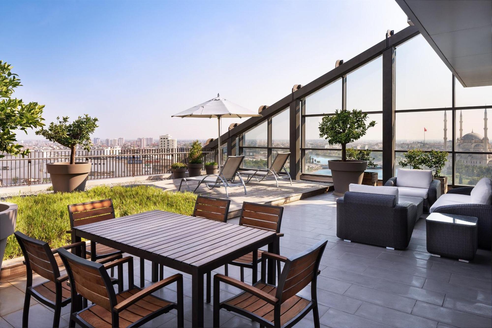 Sheraton Grand Adana Eksteriør bilde