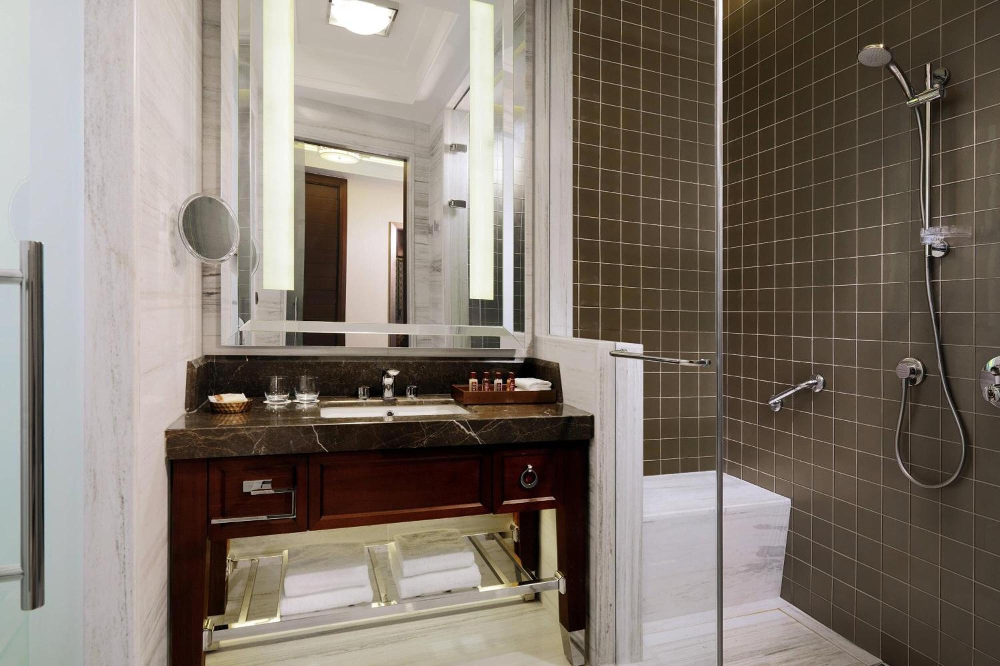 Sheraton Grand Adana Eksteriør bilde