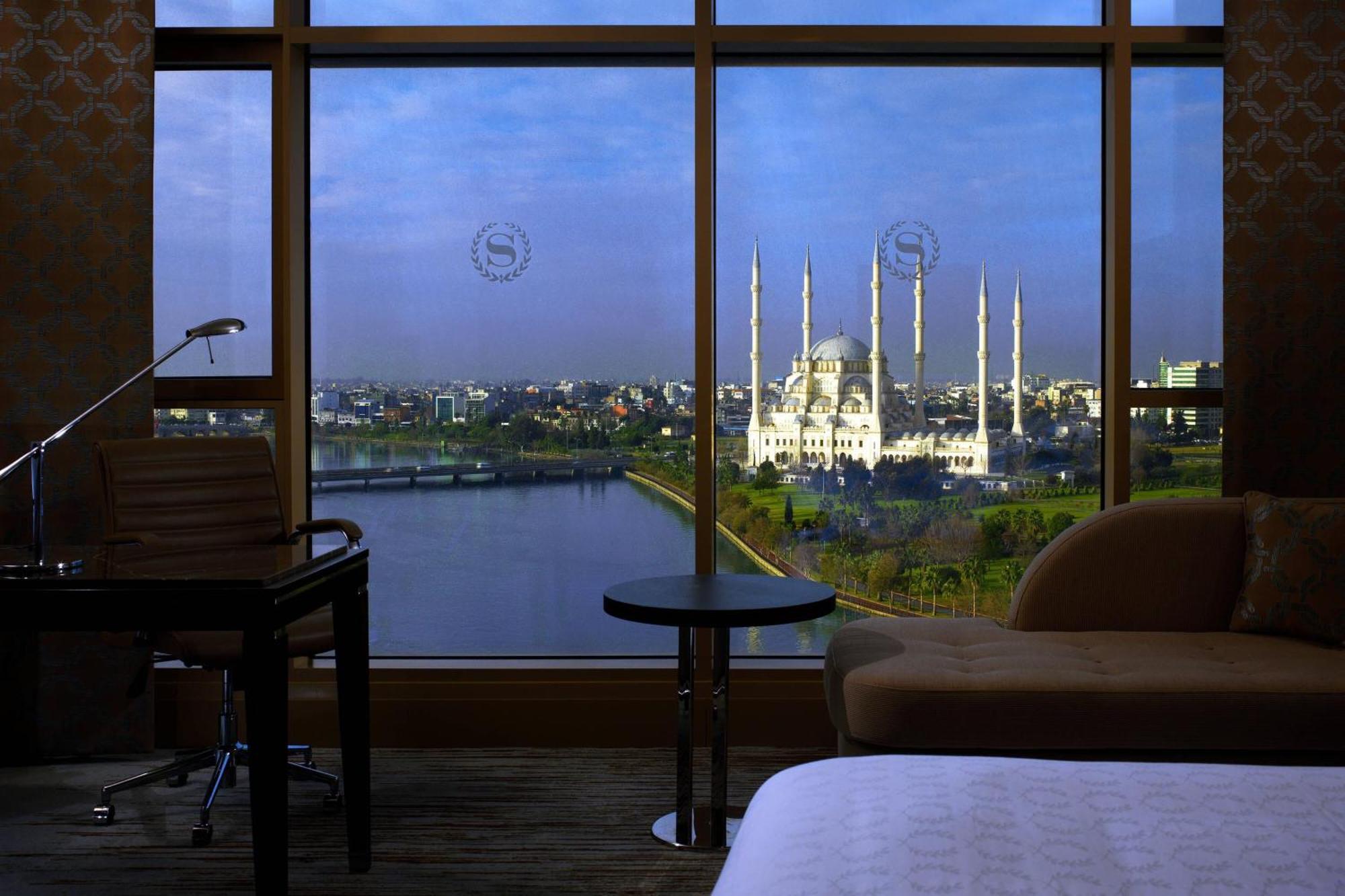Sheraton Grand Adana Eksteriør bilde